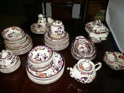 Lot 583 - Quantity of modern Masons Mandalay pattern dinner ware