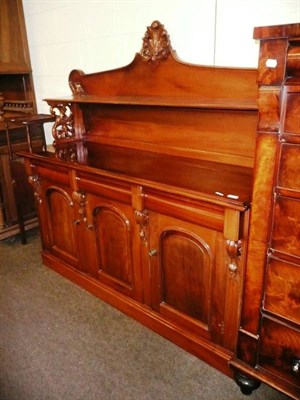 Lot 693 - Mahogany chiffonier