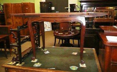 Lot 748 - French parquetry top small draw-leaf table