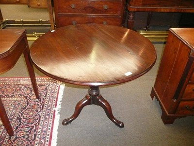 Lot 751 - George III mahogany tripod table