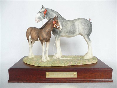 Lot 1050 - Border Fine Arts 'Best at Show (Clydesdale Mare and Foal)' gold edition, model No. BO404C by...