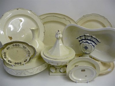 Lot 60 - A Collection of Fifteen Assorted Pieces of Creamware and Pearlware Pottery, circa 1780-1810,...