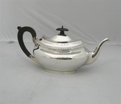 Lot 152 - Silver teapot