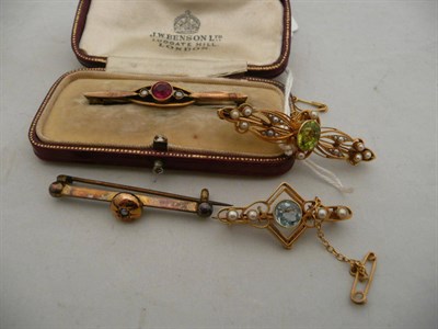 Lot 168 - Four gold set bar brooches (4)
