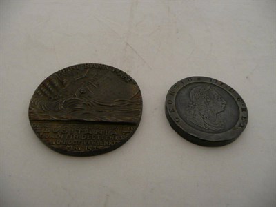 Lot 249 - A Lucitania commemorative medal and a George III cartwheel penny 1797