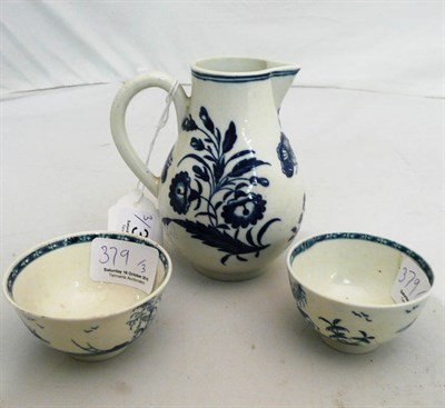 Lot 379 - A Worcester sparrow beak jug and two teabowls