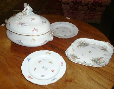 Lot 506 - Meissen tureen (a.f), two similar plates and an English shaped tray painted with floral sprays (4)