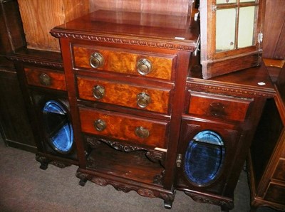 Lot 638 - Walnut sideboard