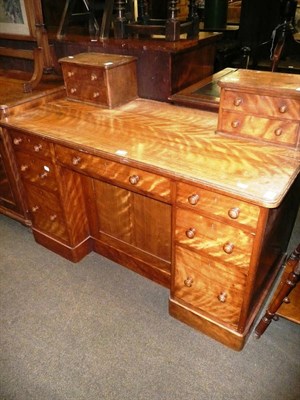 Lot 648 - A satin birch dressing table