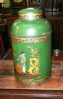 Lot 666 - Green decorated tea canister and cover