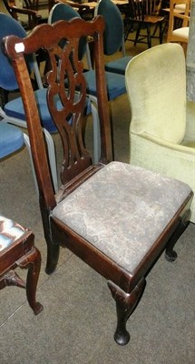 Lot 699 - 19th century oak chair with carved back splat