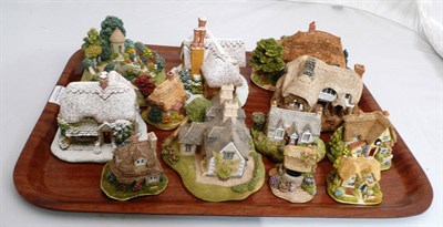 Lot 10 - Twelve Lilliput Lane groups (various sizes) including "The Pottery" and "Wash Day" with boxes