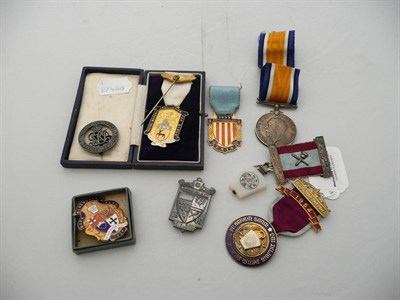 Lot 230 - A quantity of Masonic and other medals and medallions