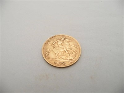 Lot 376 - A gold half sovereign 1914