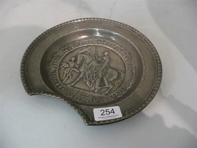 Lot 254 - Mid-Victorian pewter shaving bowl featuring Queen Victoria on horse-back visiting Glasgow in...