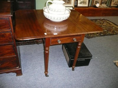 Lot 478 - 19th century Pembroke table