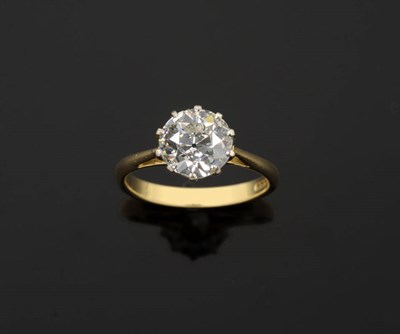 Lot 390 - An 18 Carat Gold Diamond Solitaire Ring, the round brilliant cut diamond in a white ten claw...