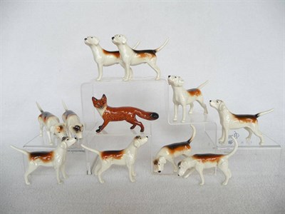 Lot 1090 - Ten Beswick Foxhounds, all second version models 2262 x 4; 2263 x 2; 2264 x 2 and 2265 x 2 and...