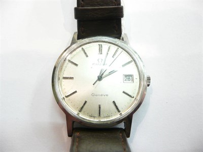 Lot 200 - A stainless steel automatic gentleman's wristwatch signed Omega