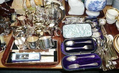 Lot 339 - Two trays of miscellaneous plate and a silver cased christening set, two plated christening...