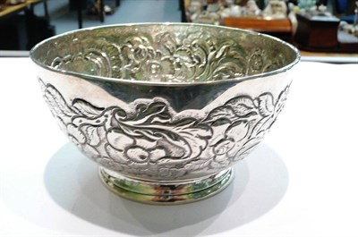 Lot 452 - A Dublin silver bowl, 1719