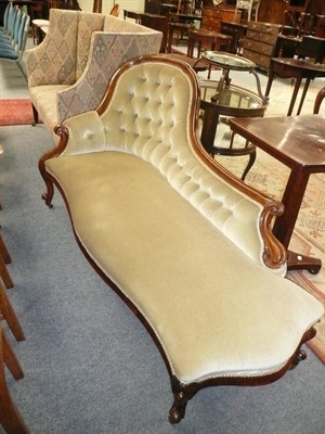 Lot 604 - A Victorian mahogany framed chaise longue