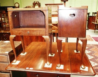 Lot 633 - Pair of bedside cabinets