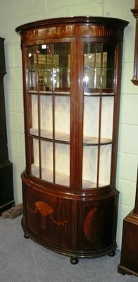 Lot 697 - Edwardian mahogany bow-front cabinet