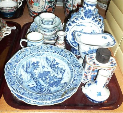 Lot 435 - Tray of 18th/19th century Chinese ceramics