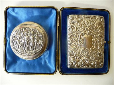 Lot 530 - A Victorian Snuffbox, John Deakin & William P Deakin, Chester 1900, of compressed cushion...