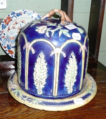 Lot 523 - Majolica cheese dome and stand