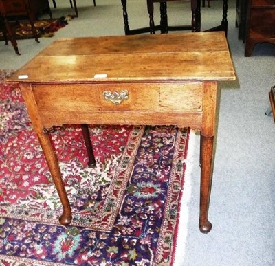 Lot 650 - 18th century oak and elm side table