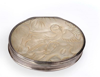 Lot 583 - A George IV Mother-of-Pearl Mounted Snuffbox, Nathaniel Mills, Birmingham 1827, oval, the lid inset