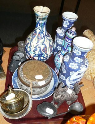 Lot 5 - Small general collection of ceramics and brass, etc