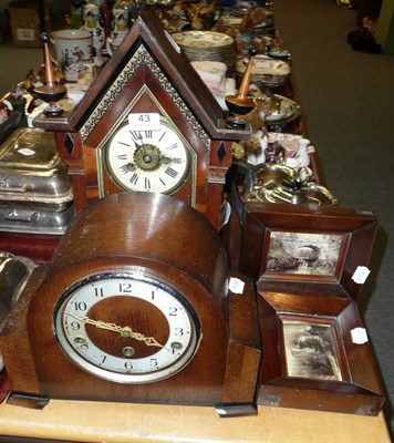 Lot 43 - Early 20th century shelf clock, oak mantel clock and a pair of rosewood-framed prints