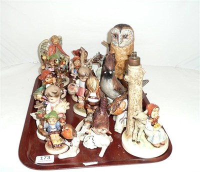 Lot 173 - Fifteen Hummel figures including a table lamp, etc