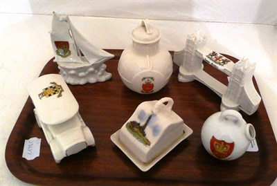 Lot 253 - Six pieces of crested china