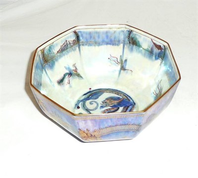 Lot 347 - Wedgwood ordinary lustre octagonal bowl