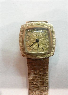 Lot 393 - A lady's Buche Girod wristwatch