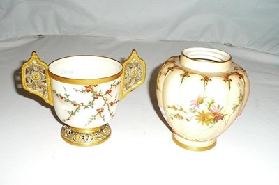 Lot 454 - A Worcester blush ivory vase (lacking cover) and a Worcester loving cup