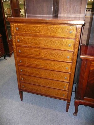 Lot 591 - An Italian marquetry chest