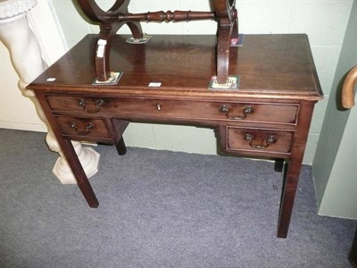 Lot 714 - 19th century mahogany side table