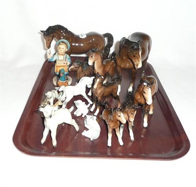 Lot 32 - Quantity of Beswick horses etc