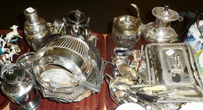 Lot 35 - Two trays of silver plated wares