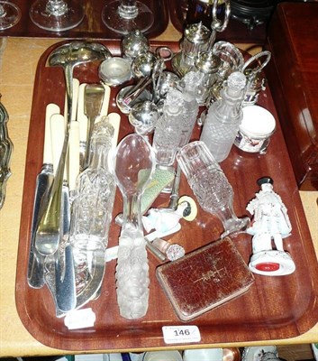 Lot 146 - Quantity of plated wares, silver fish slice and tongs etc