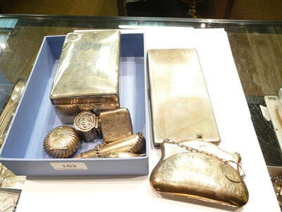 Lot 162 - Silver including cigarette box, two vesta cases, purse, cigarette case, parasol handle etc