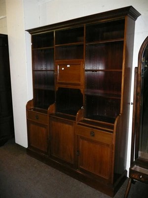 Lot 369 - Edwardian mahogany bookcase