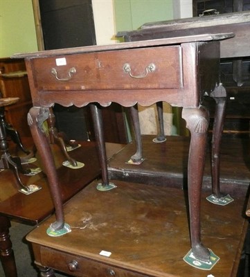 Lot 383 - 19th century oak crossbanded side table with single drawer