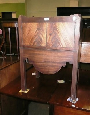 Lot 399 - Georgian mahogany pot cupboard