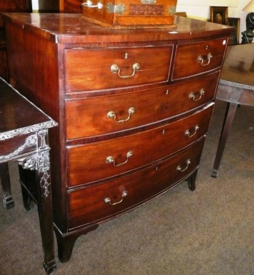 Lot 415 - 19th century mahogany bow fronted four height chest of drawers